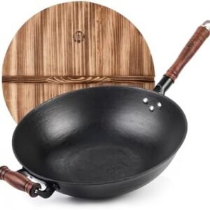 WANGYUANJI Cast Iron Wok Pan 14.2" Large Wok Stir Fry Pan Flat Bottom Wok with Lid and Wood Handle,Suitable for All Cooktops, Uncoated Craft Wok Healthy Cooking Wok